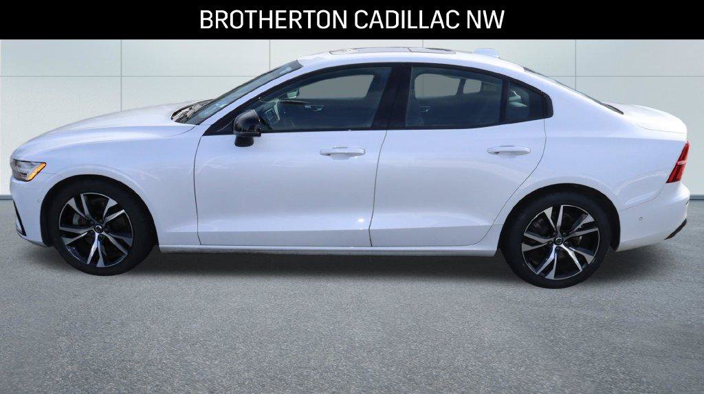 Used 2024 Volvo S60 B5 Plus FWD image 2