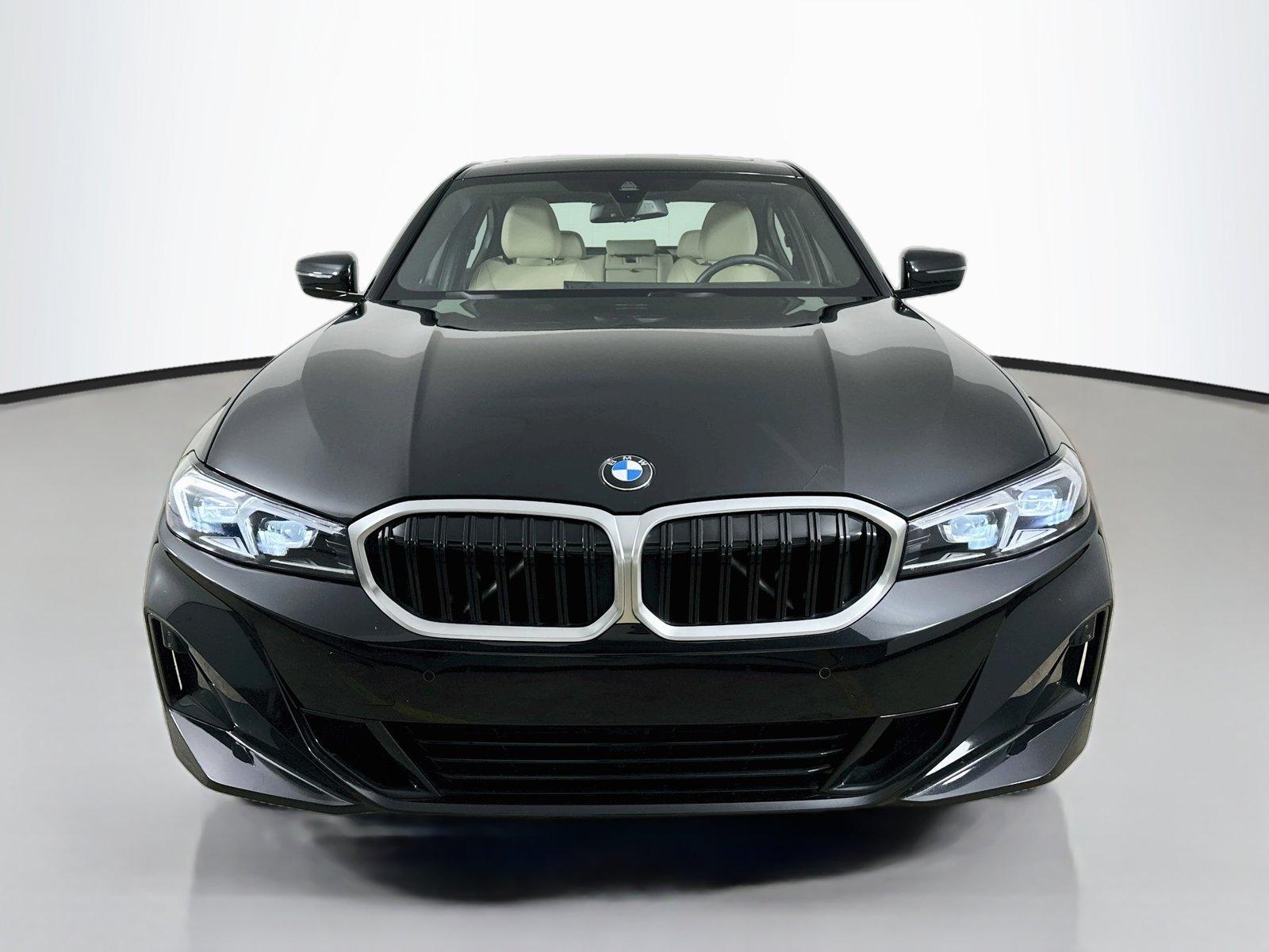 Used 2024 BMW 330i xDrive Sedan w/ Convenience Package AWD/4WD image 2