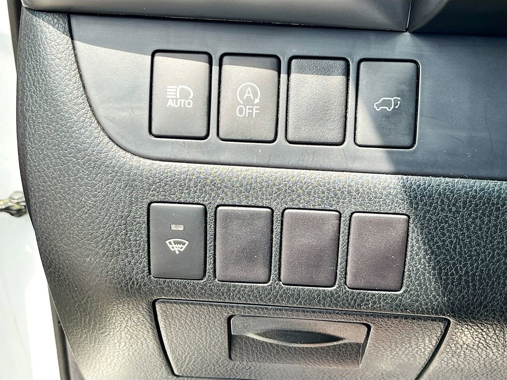 Used 2017 Toyota Highlander XLE AWD/4WD image 20