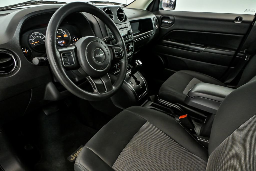 Used 2014 Jeep Patriot Sport w/ Power Value Group FWD image 11
