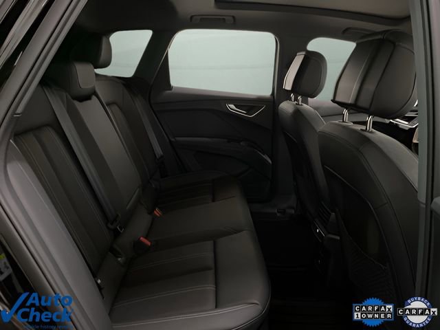 Used 2024 Audi Q4 e-tron Premium image 16