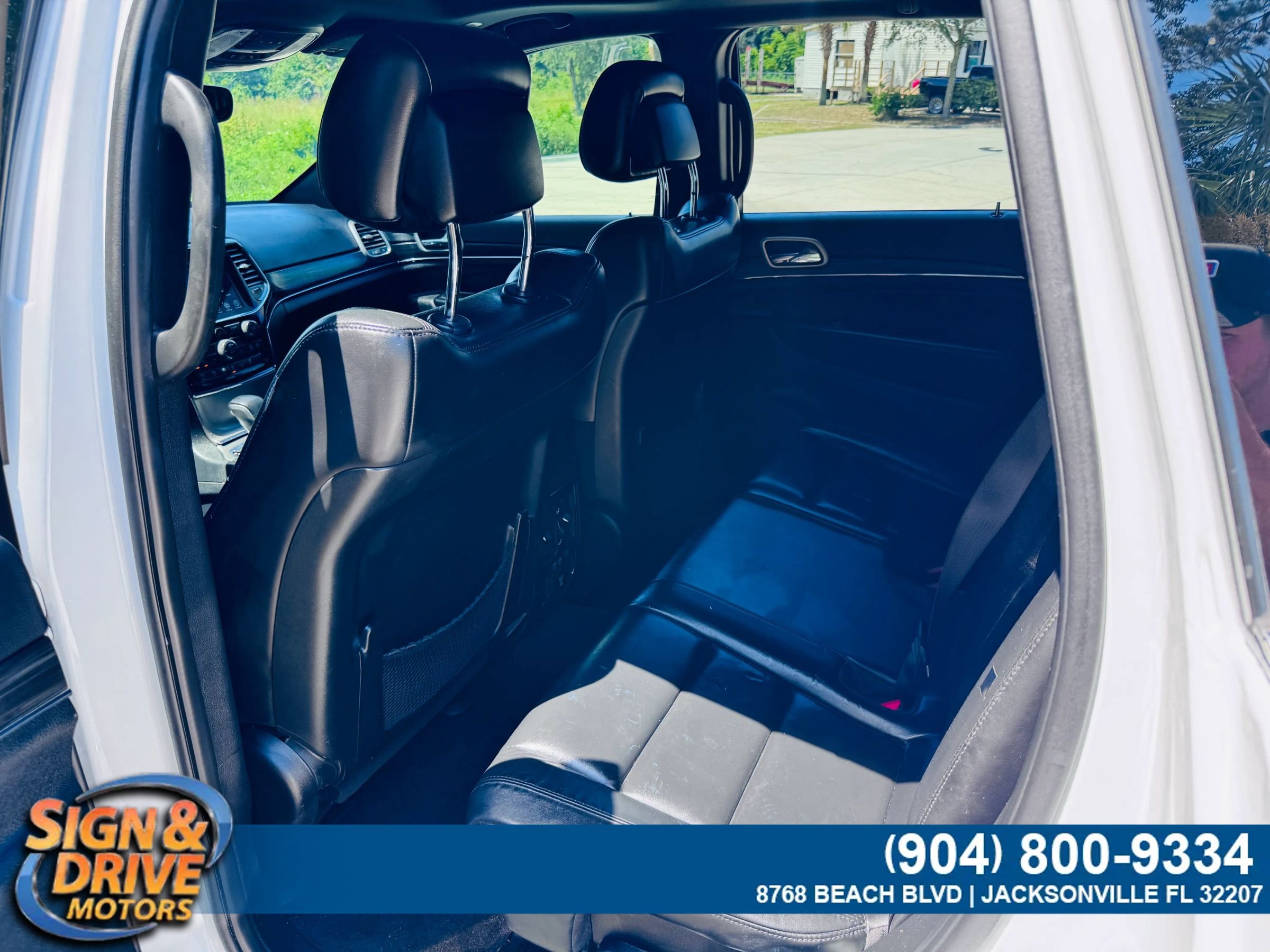 Used 2022 Jeep Grand Cherokee Limited RWD image 7