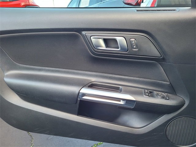 Used 2020 Ford Mustang GT w/ Ford Safe & Smart Package image 15