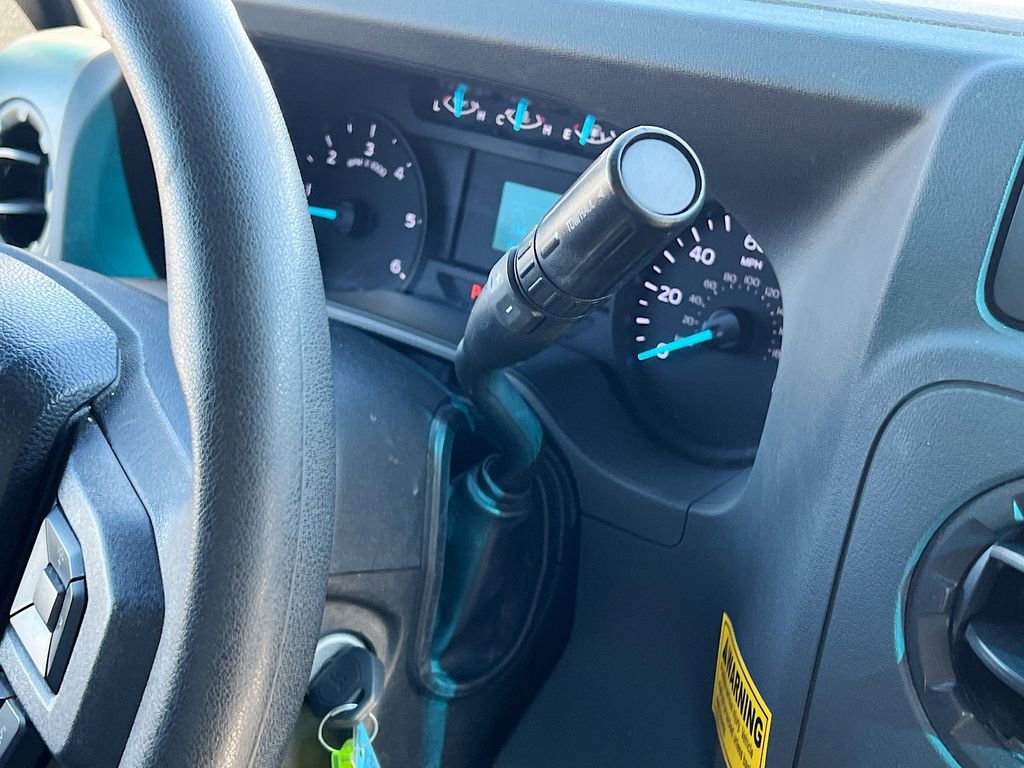 Used 2024 Ford E-450 and Econoline 450 Super Duty w/ Power Windows & Locks Group image 19