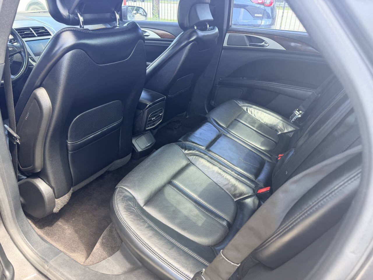Used 2017 Lincoln MKZ Reserve FWD image 14