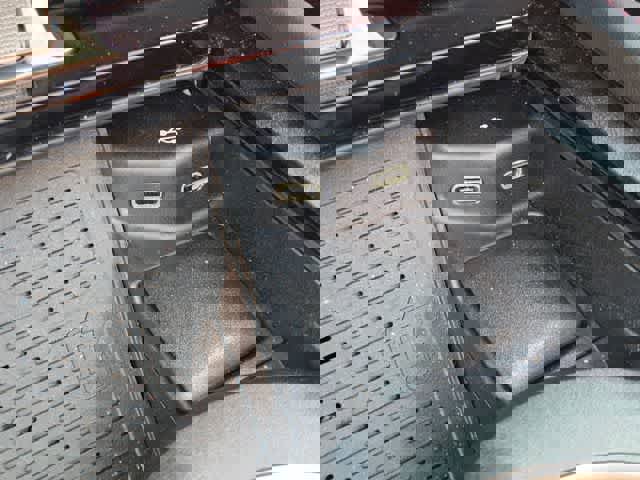 Used 2024 Mercedes-Benz GLE 63 AMG S image 33