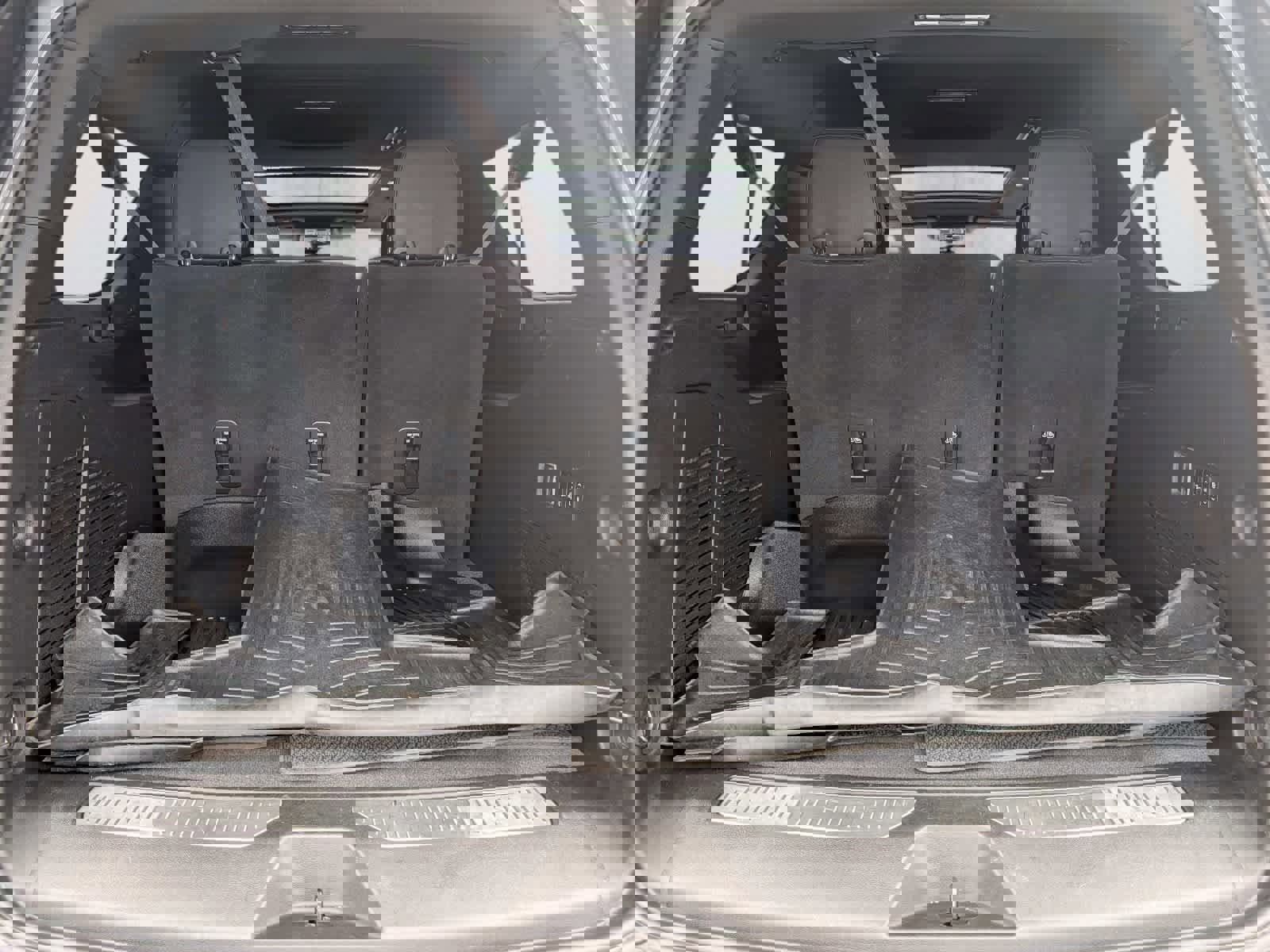 Certified 2023 GMC Yukon XL Denali image 13