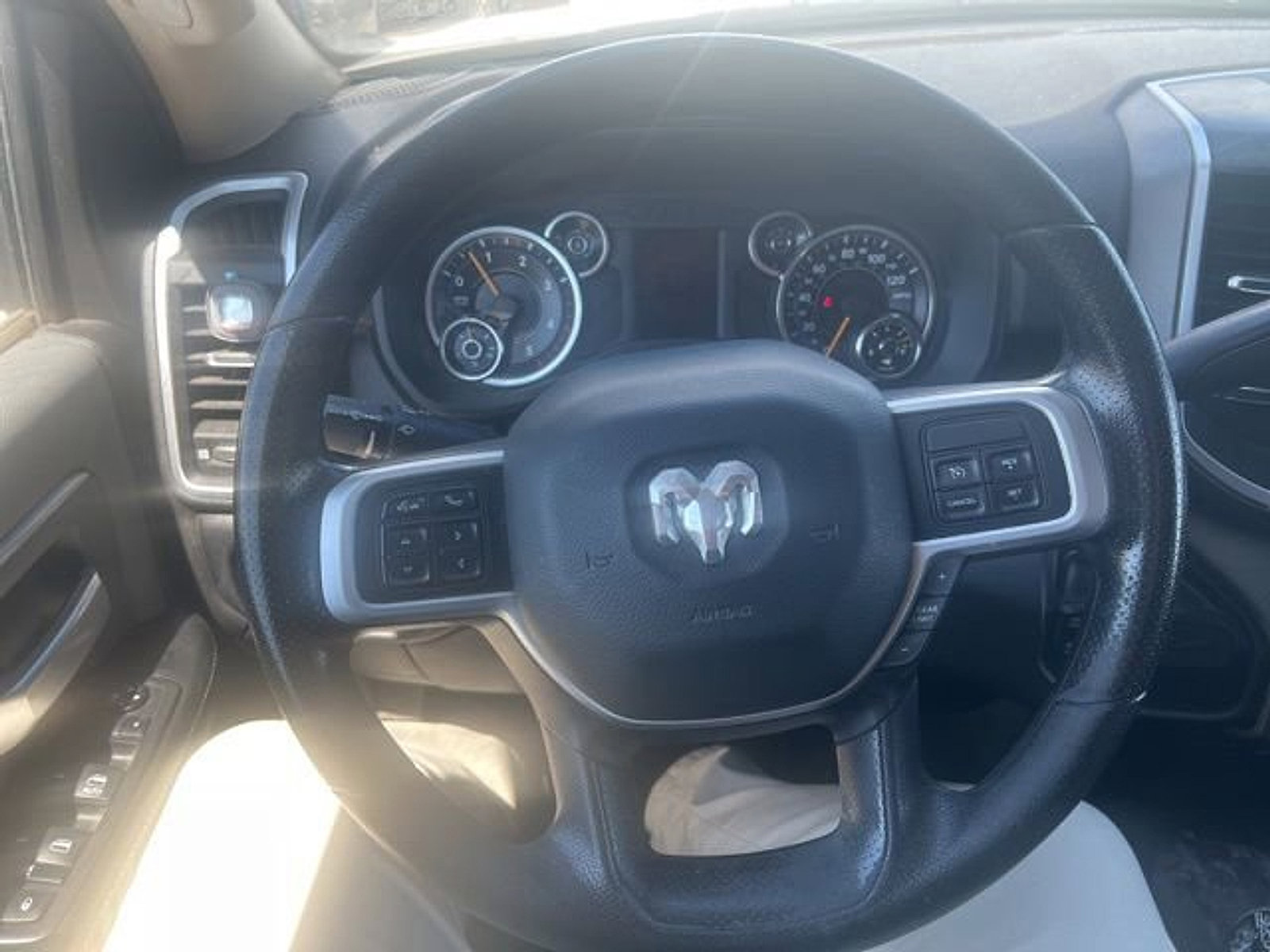 Used 2019 RAM 2500 Big Horn AWD/4WD image 18