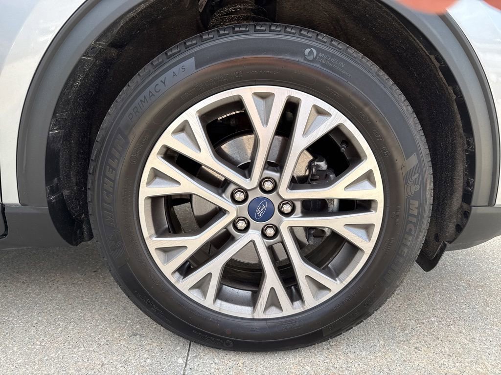 Used 2022 Ford Escape SEL FWD image 51