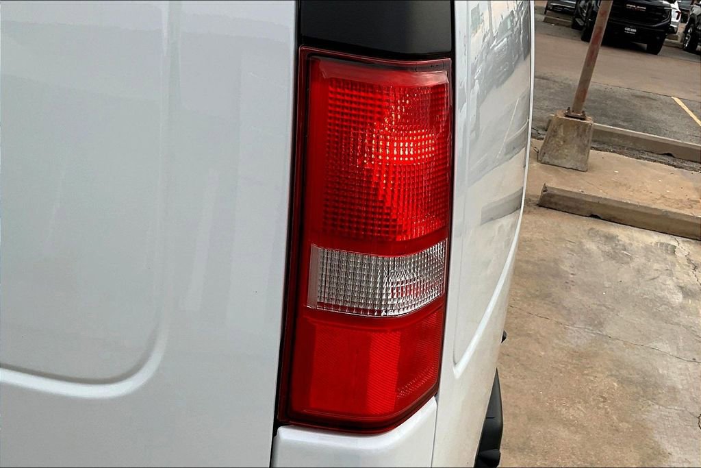 New 2025 GMC Savana 3500 Extended w/ Driver Convenience Package image 34