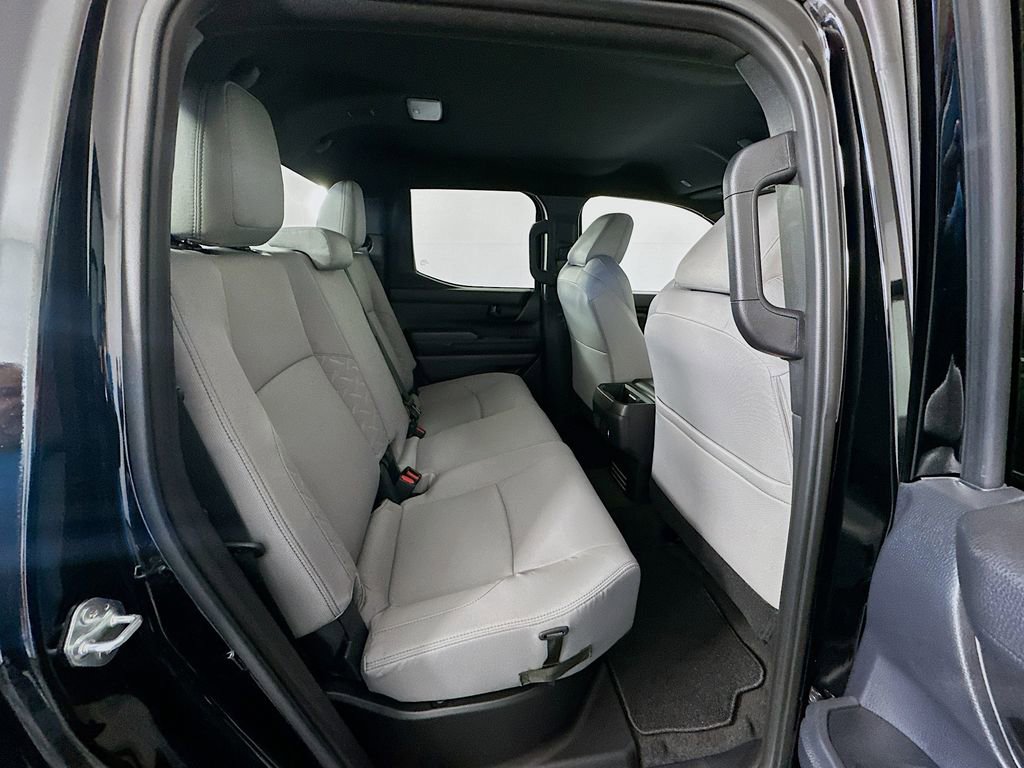 Certified 2025 Toyota Tacoma SR5 image 26