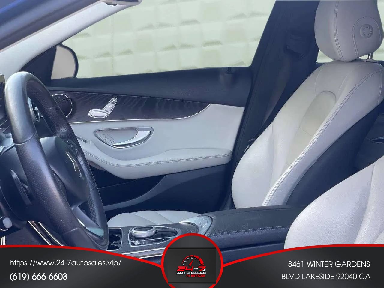 Used 2017 Mercedes-Benz C 300 Sedan image 11