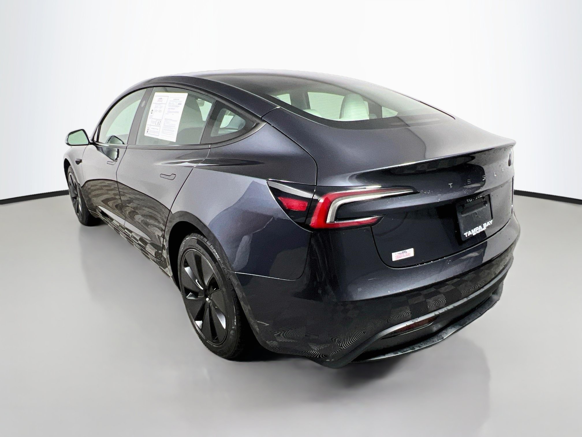 Used 2025 Tesla Model 3 RWD image 8