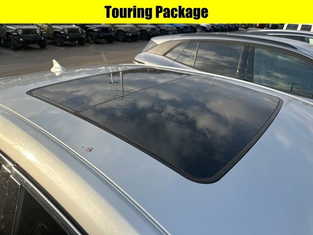 Used 2011 Buick LaCrosse CXS w/ Driver Confidence Package image 5