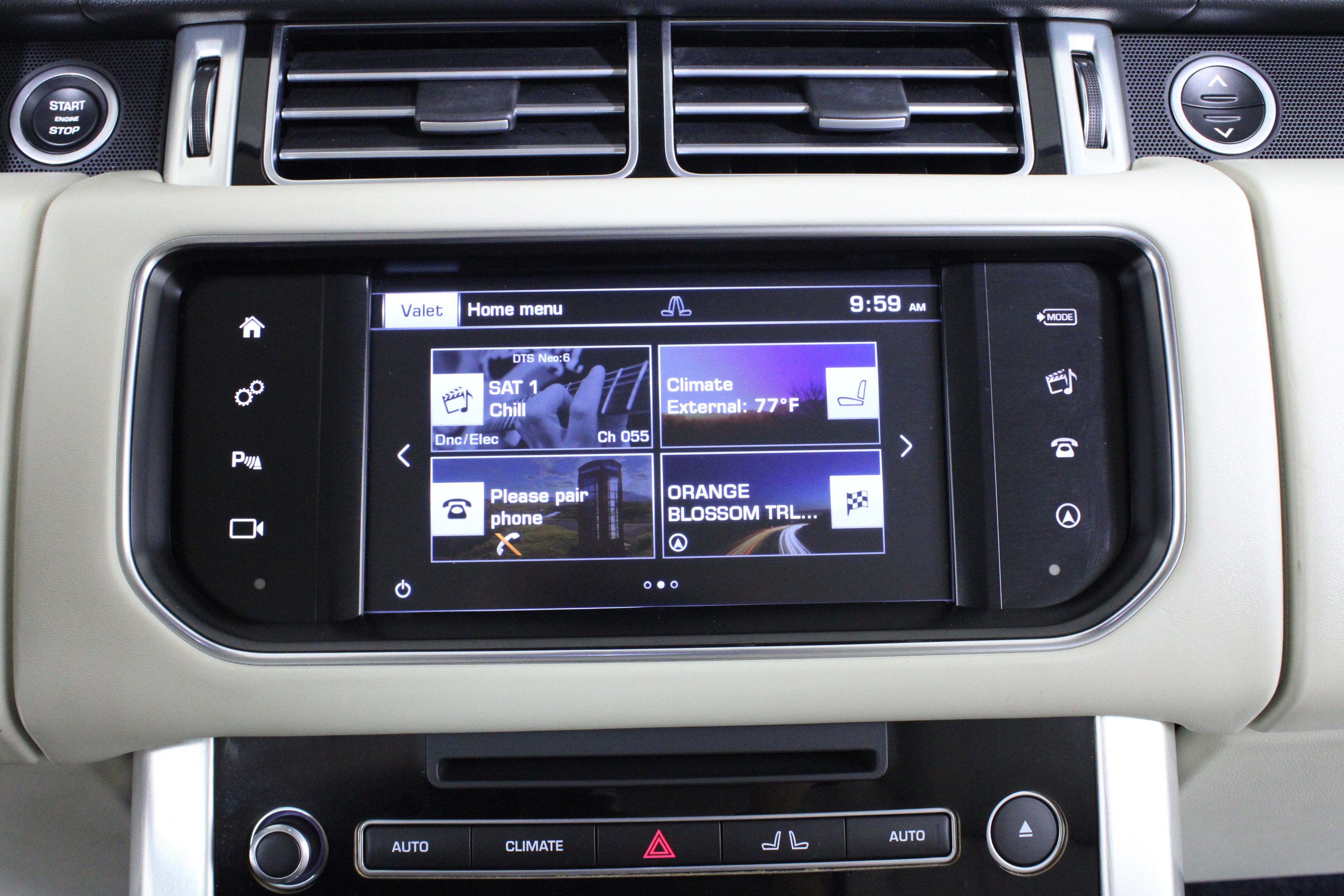 Used 2016 Land Rover Range Rover Supercharged image 27