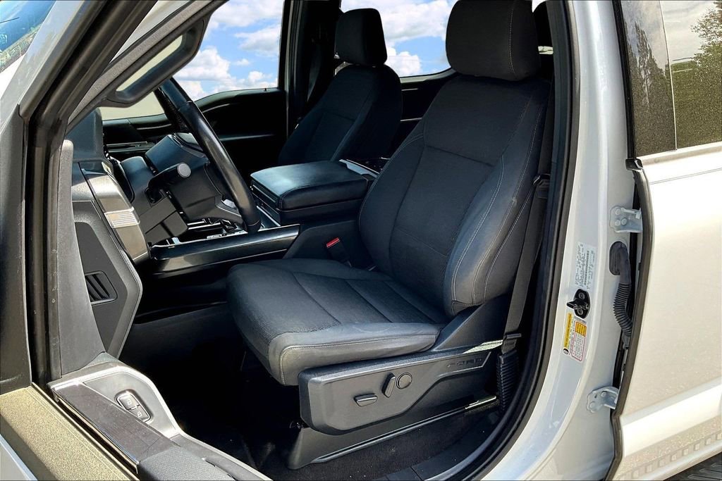 Used 2022 Ford F150 XLT w/ Equipment Group 302A High image 24