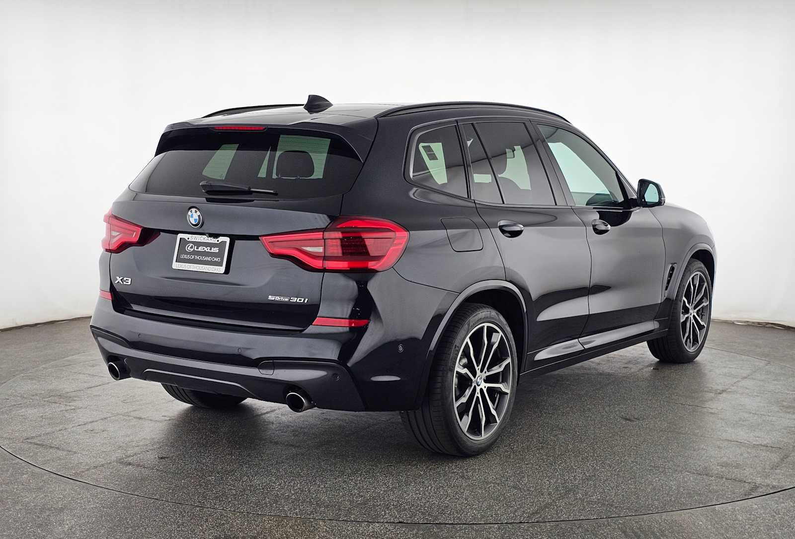 Used 2019 BMW X3 sDrive30i w/ M Sport Package 2 RWD image 3
