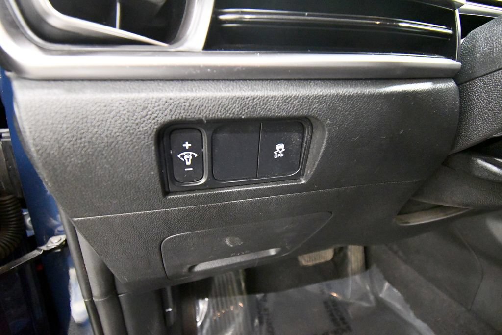 Certified 2024 Kia Sorento S AWD/4WD image 19