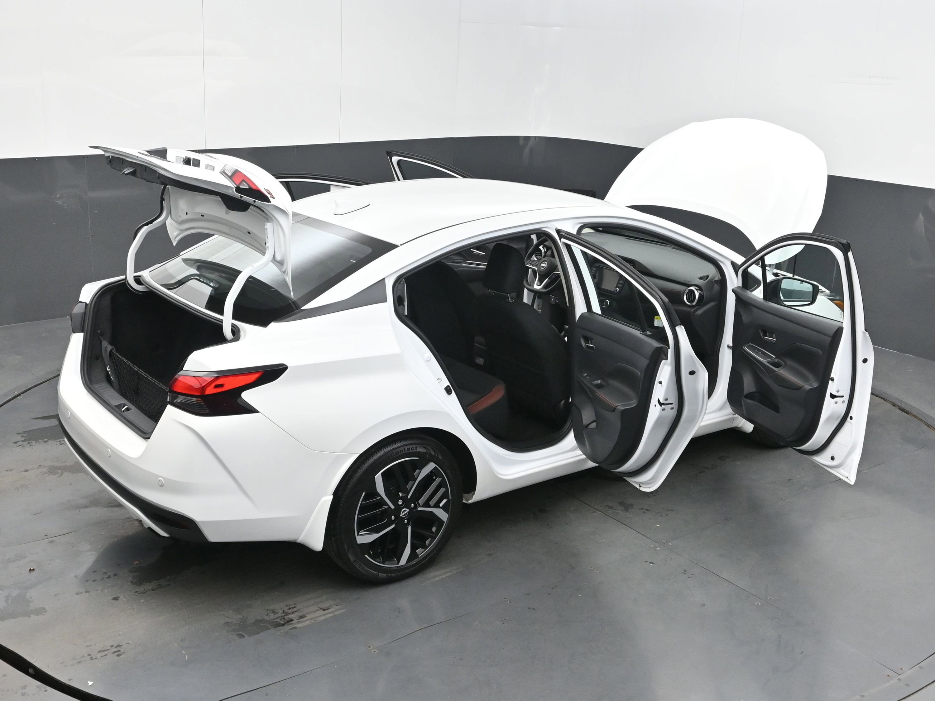 Certified 2025 Nissan Versa SR w/ Trunk Package image 45