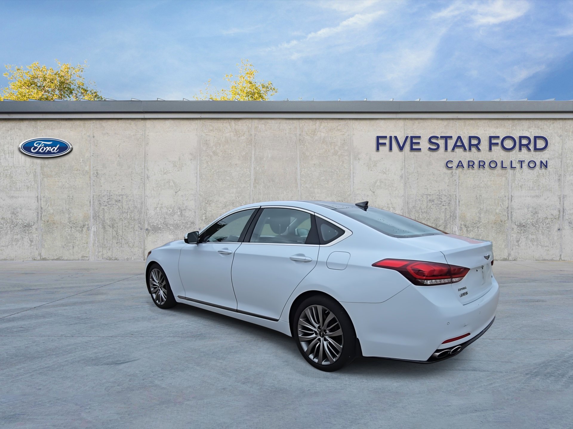 Used 2015 Hyundai Genesis 5.0 image 6