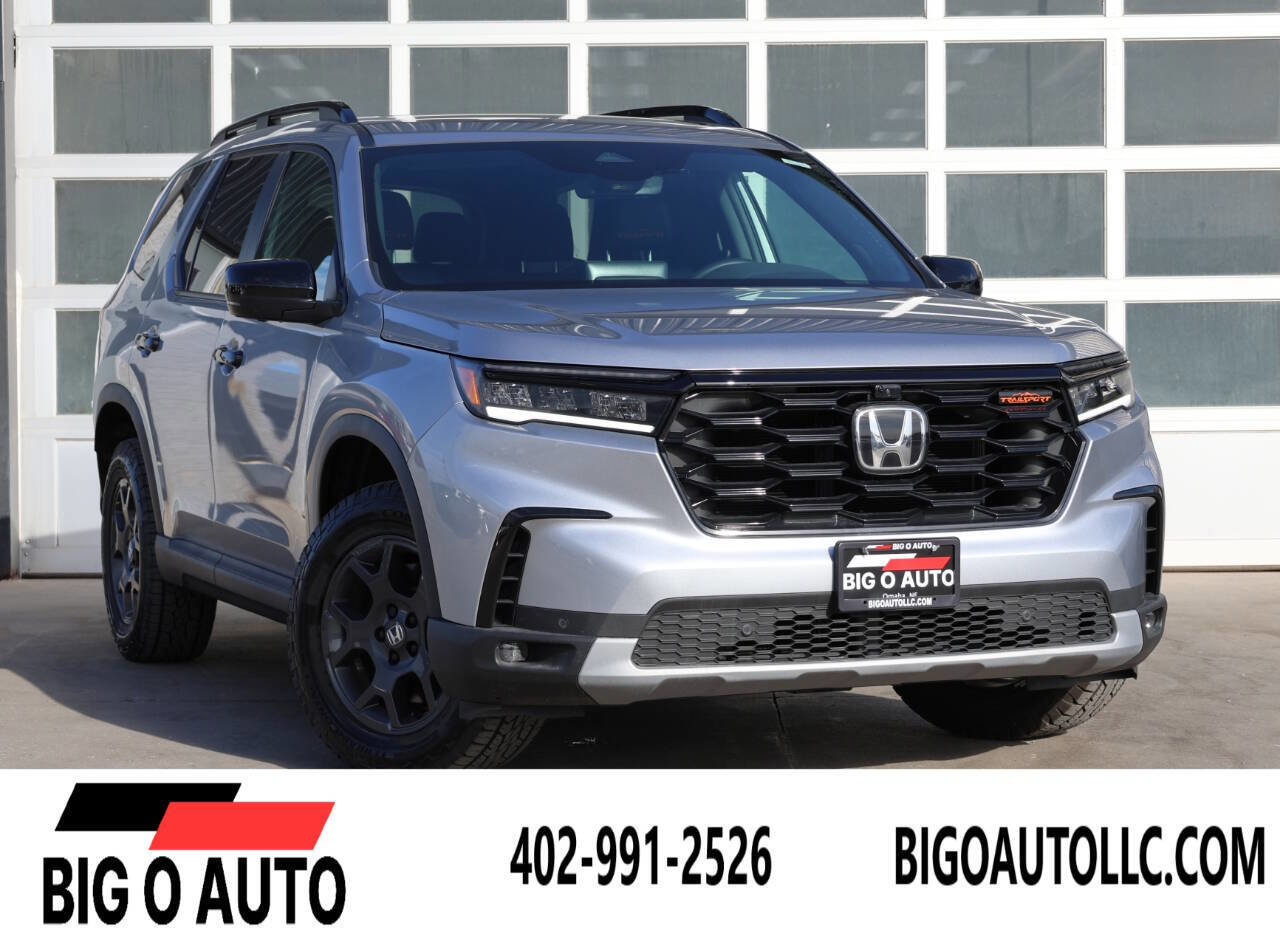 Used 2025 Honda Pilot TrailSport