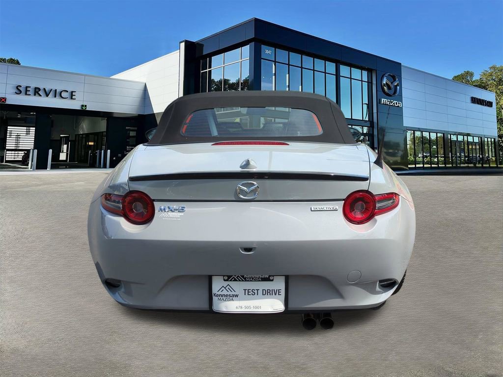 New 2026 MAZDA MX-5 Miata Club w/ Interior Package RWD image 5