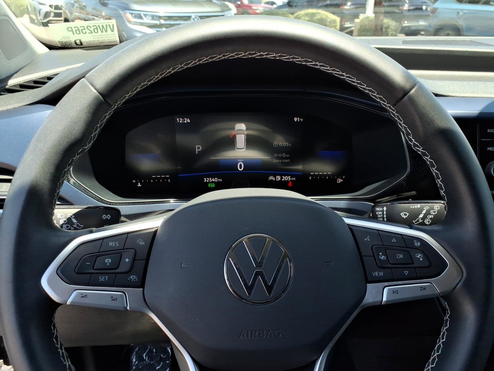 Certified 2023 Volkswagen Taos SE FWD image 26