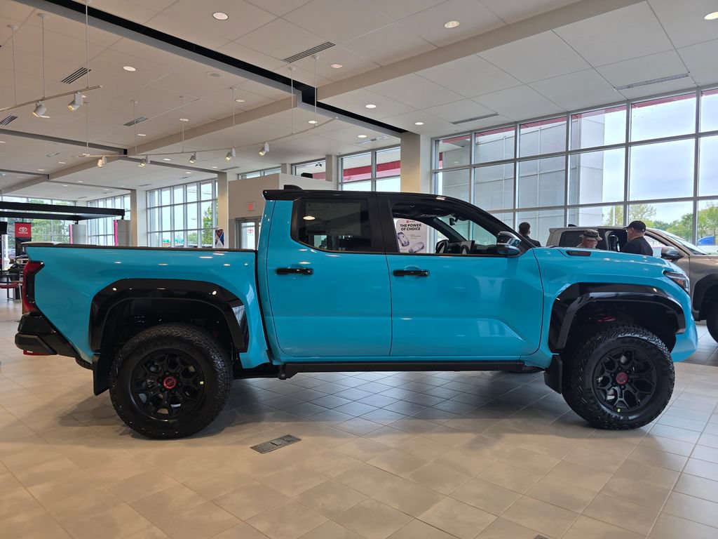 New 2026 Toyota Tacoma TRD Pro w/ Tow Tech Package AWD/4WD image 21