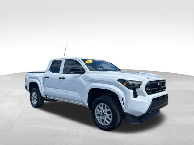 Used 2025 Toyota Tacoma SR w/ SR Upgrade Package video 2
