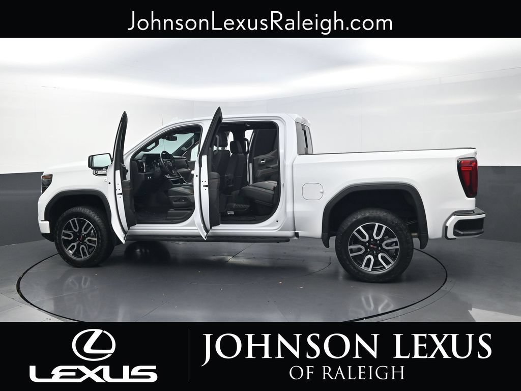 Used 2023 GMC Sierra 1500 AT4 w/ AT4 Premium Package AWD/4WD image 39