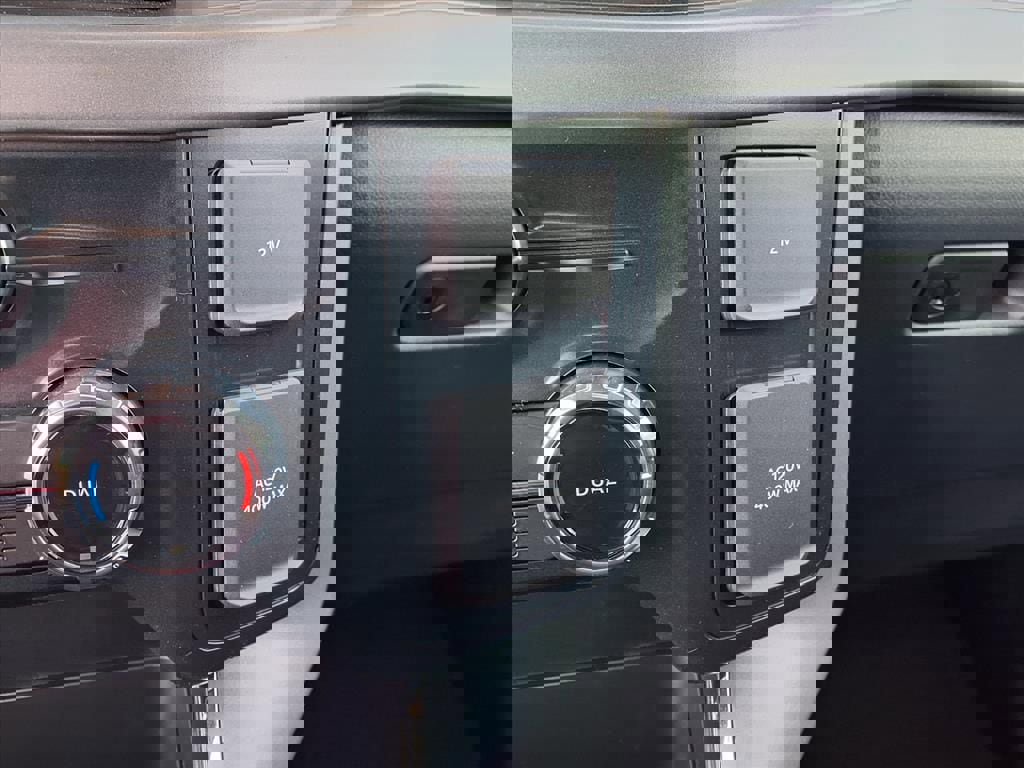 New 2026 Ford F150 XLT w/ Equipment Group 302A MID image 11