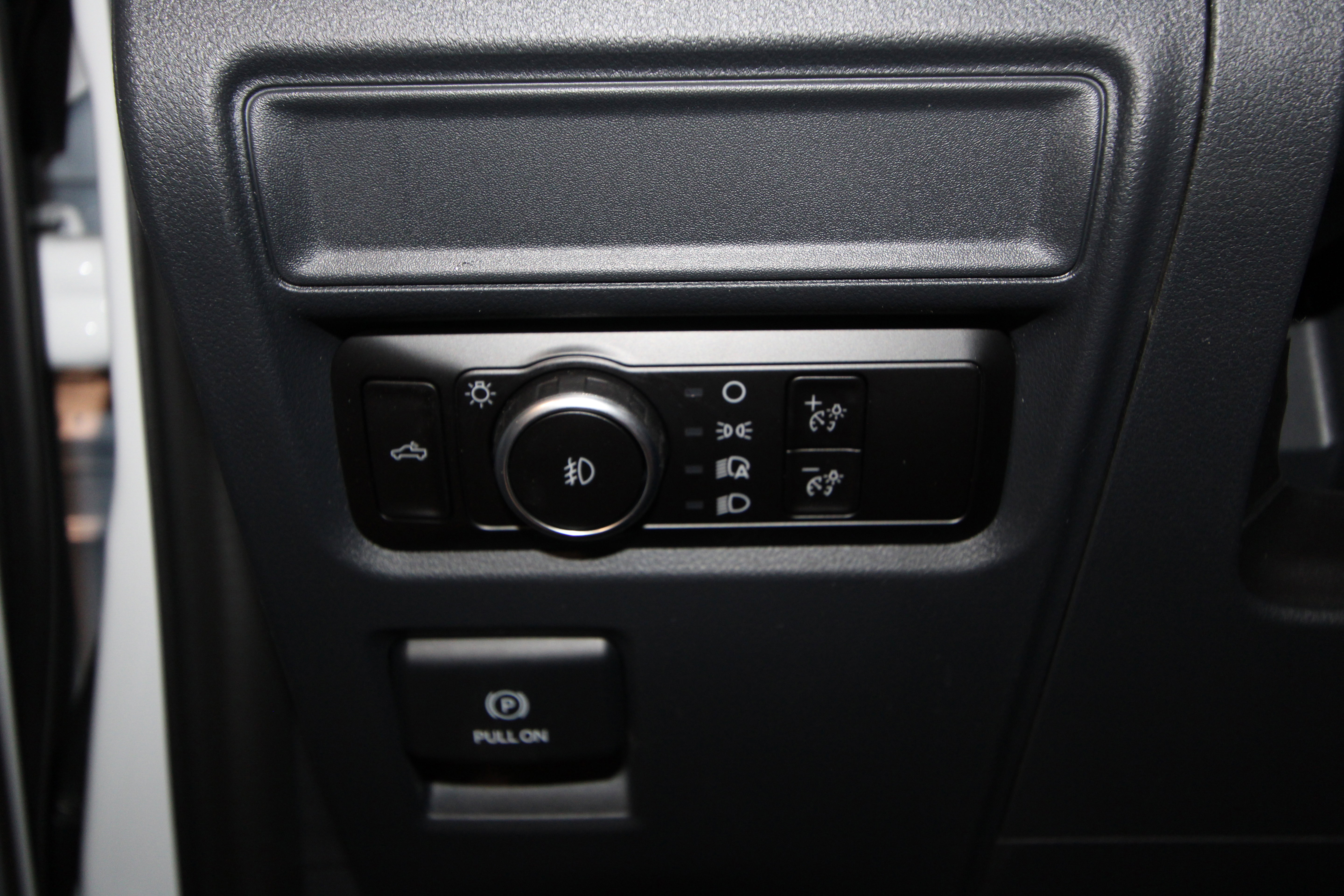 New 2026 Ford F150 XL w/ Equipment Group 103A High RWD image 7