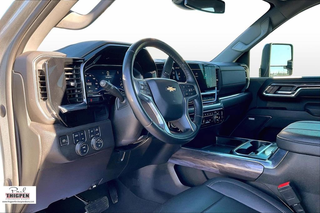 Used 2024 Chevrolet Silverado 2500 LTZ w/ LTZ Convenience Package image 13