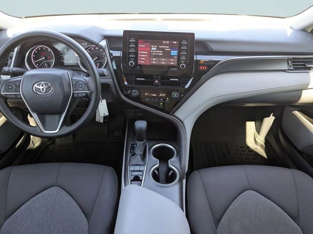 Used 2022 Toyota Camry LE image 13
