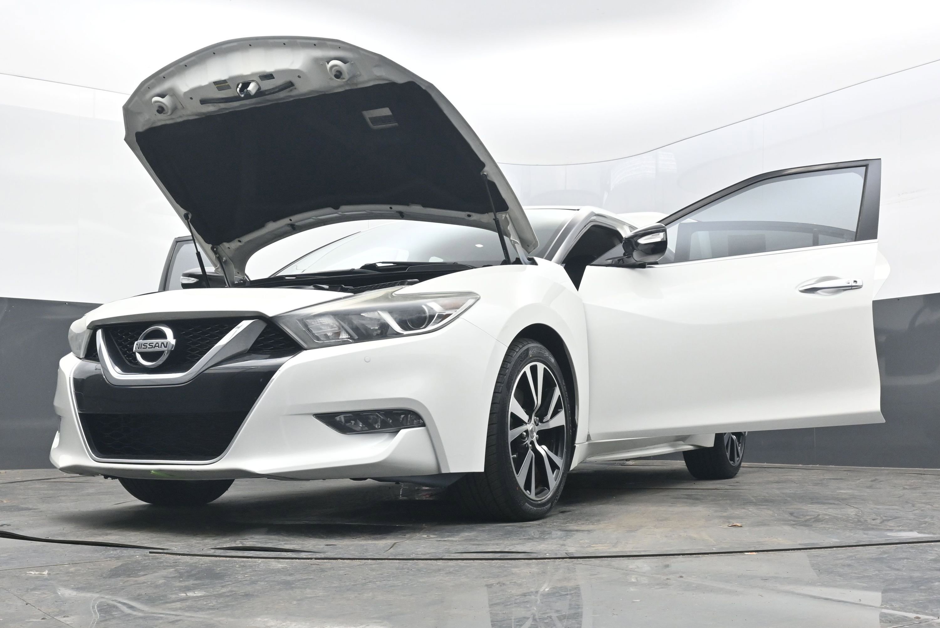 Used 2018 Nissan Maxima 3.5 SV image 36