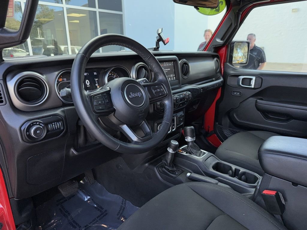 Used 2021 Jeep Wrangler Sport S image 12