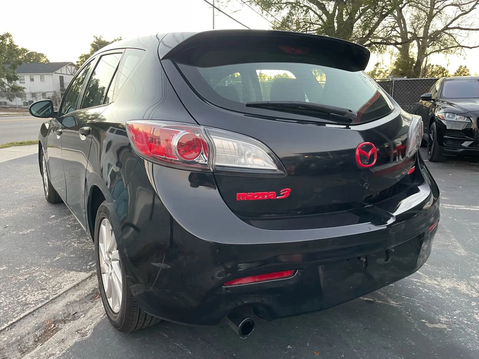 Used 2013 MAZDA MAZDA3 i Touring FWD image 6