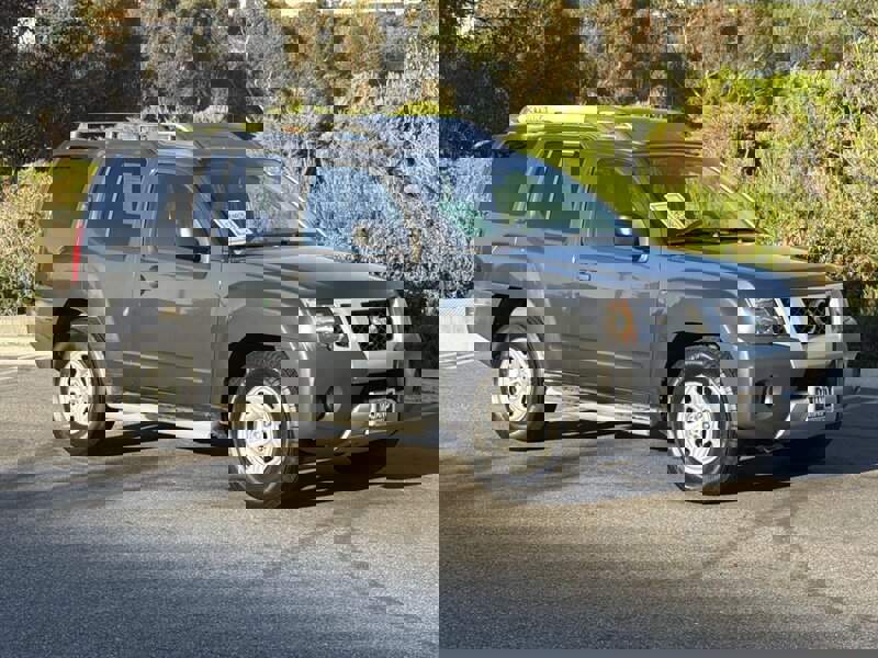 Used 2010 Nissan Xterra X image 9