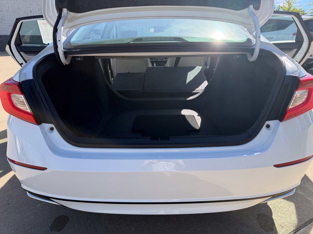 Used 2020 Honda Accord EX-L image 30