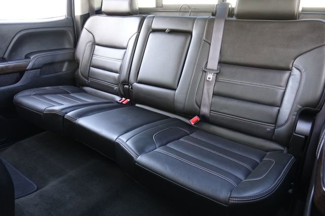 Used 2017 GMC Sierra 3500 Denali w/ Duramax Plus Package image 30