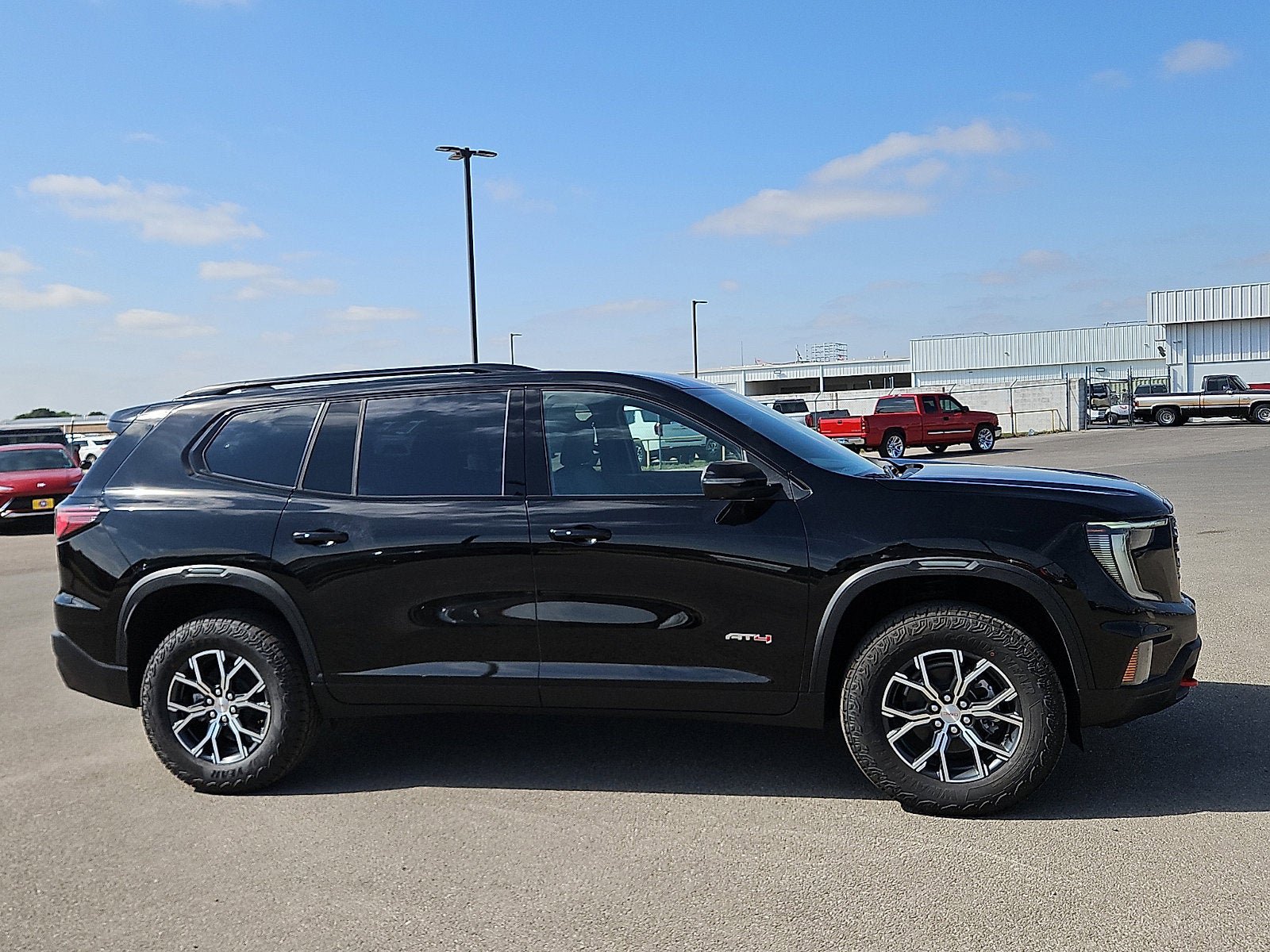 New 2026 GMC Acadia AT4 w/ Luxury Package AWD/4WD image 6