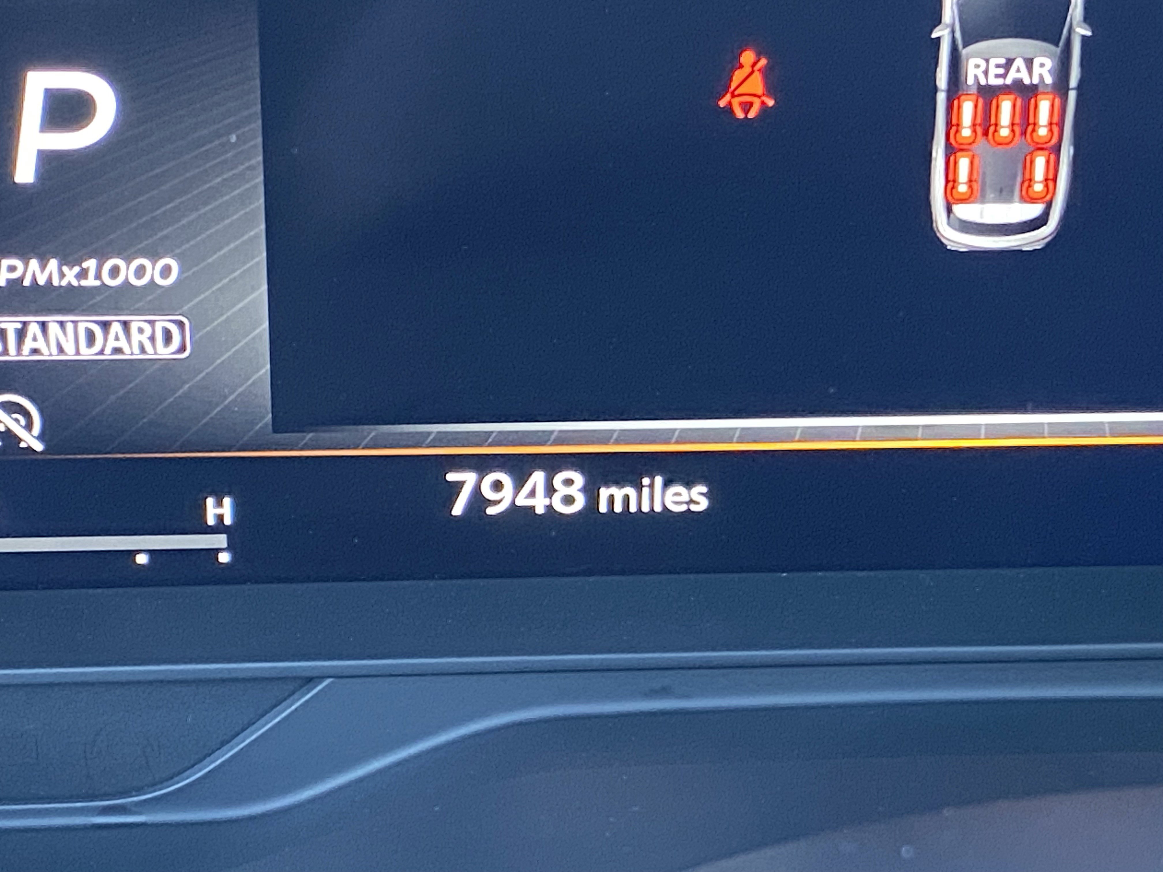 Used 2025 INFINITI QX60 Luxe w/ Black Edition image 19