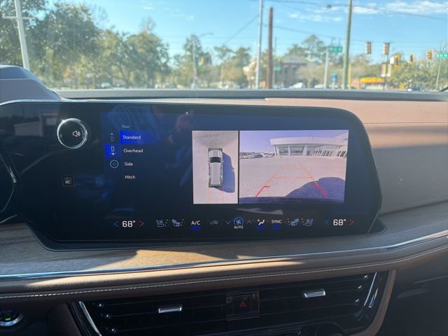 Used 2025 Chevrolet Tahoe High Country image 16