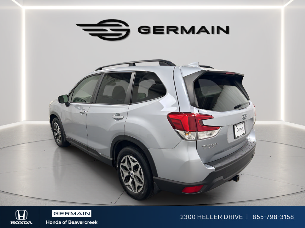 Used 2020 Subaru Forester Premium AWD/4WD image 6