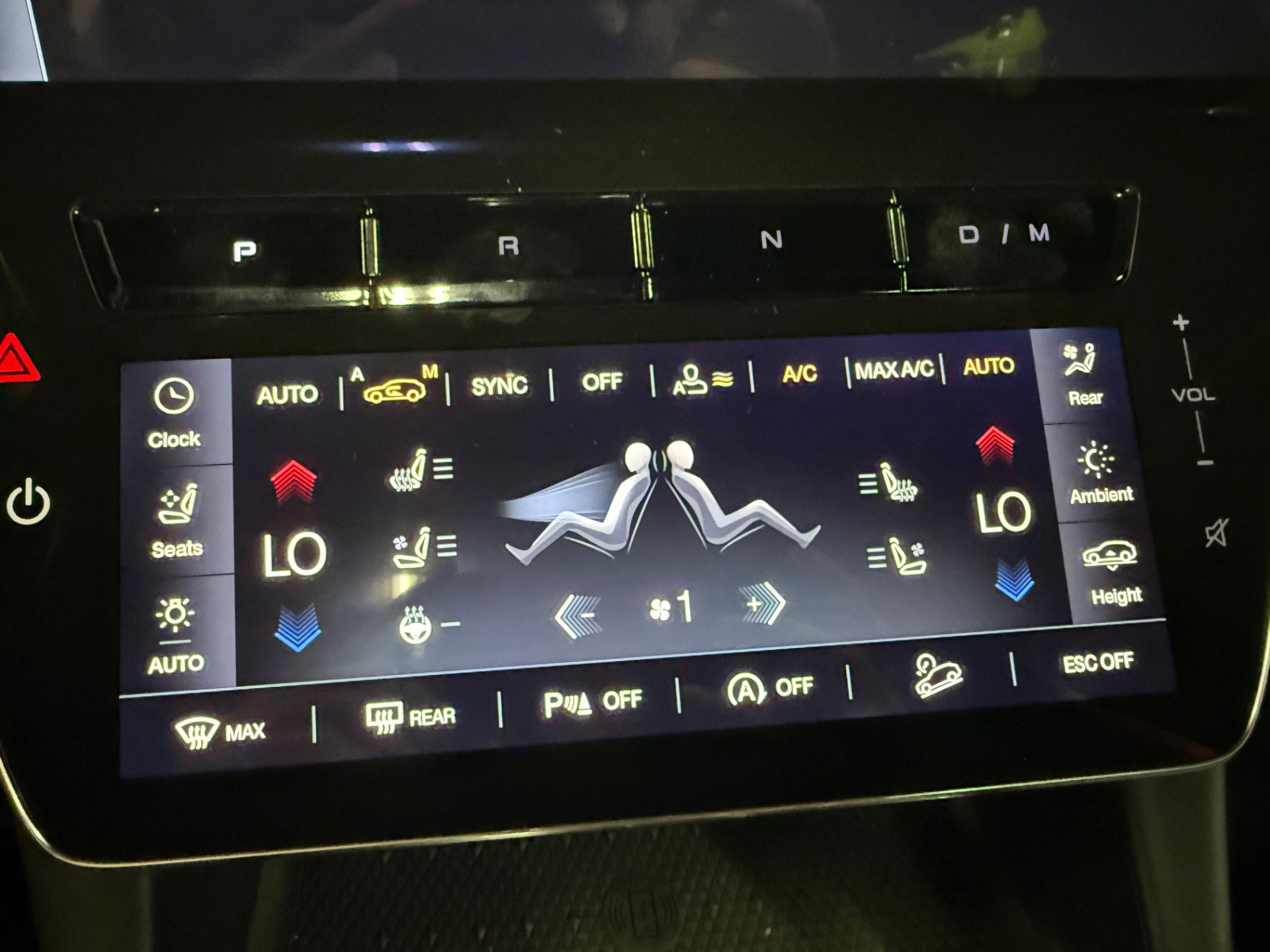 Used 2024 Maserati Grecale Trofeo image 37