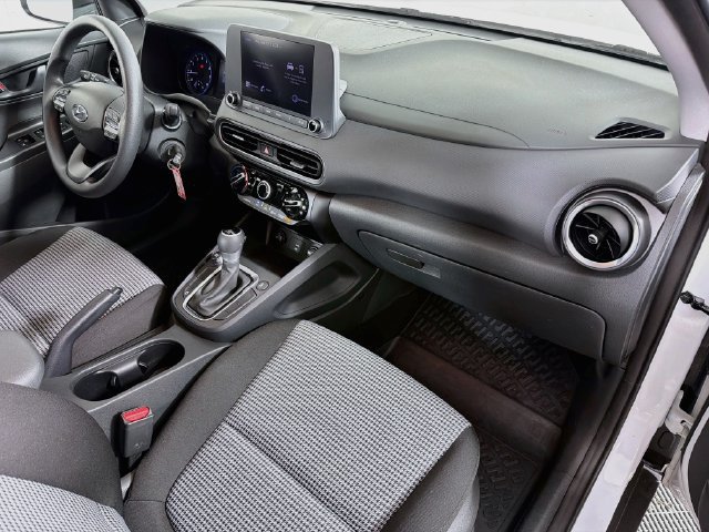 Used 2023 Hyundai Kona SE AWD/4WD image 33