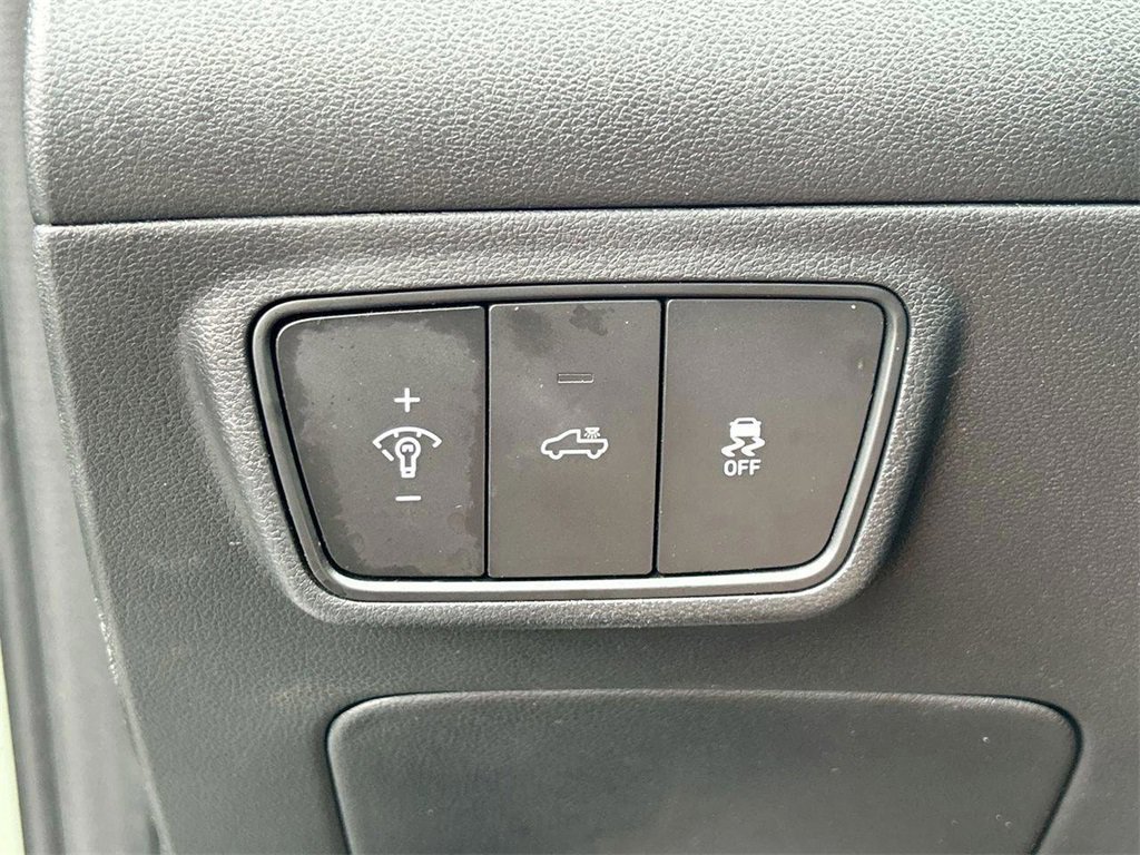 Used 2023 Hyundai Santa Cruz SEL w/ Activity Package image 24