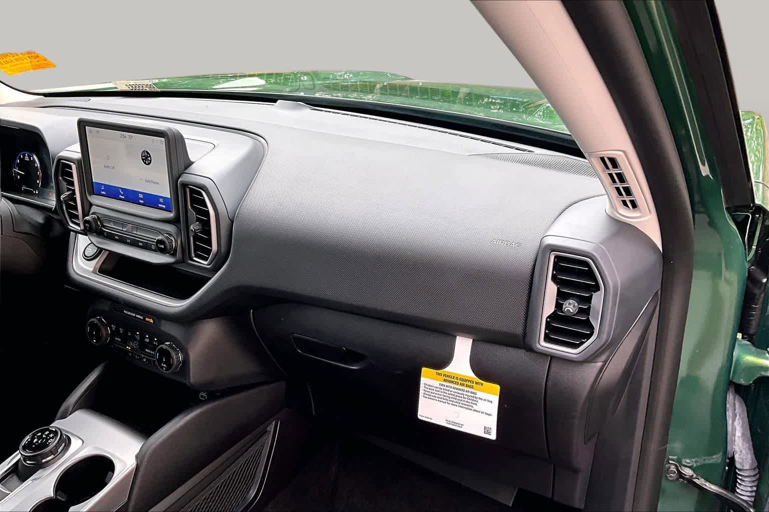 Used 2024 Ford Bronco Sport Outer Banks AWD/4WD image 18