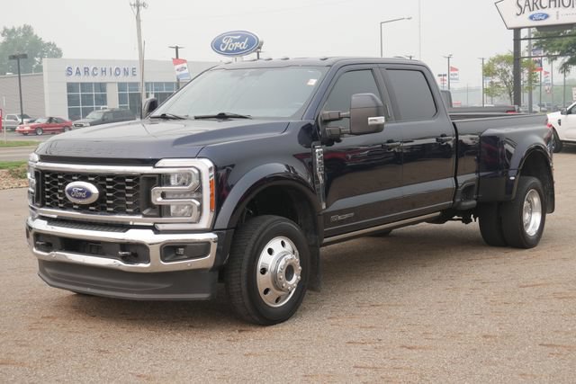 Used 2023 Ford F450 Lariat w/ Lariat Ultimate Package AWD/4WD image 8