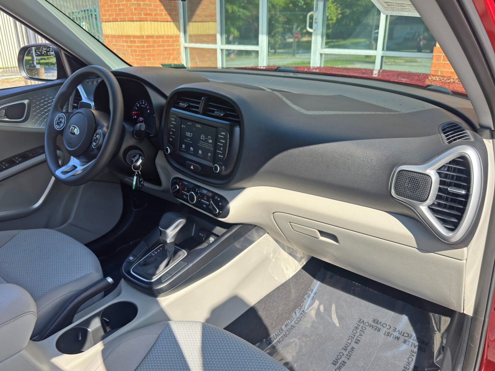 Used 2021 Kia Soul LX FWD image 13